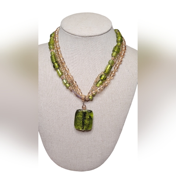 Vintage Glass Bead Necklace - Picture 6 of 16